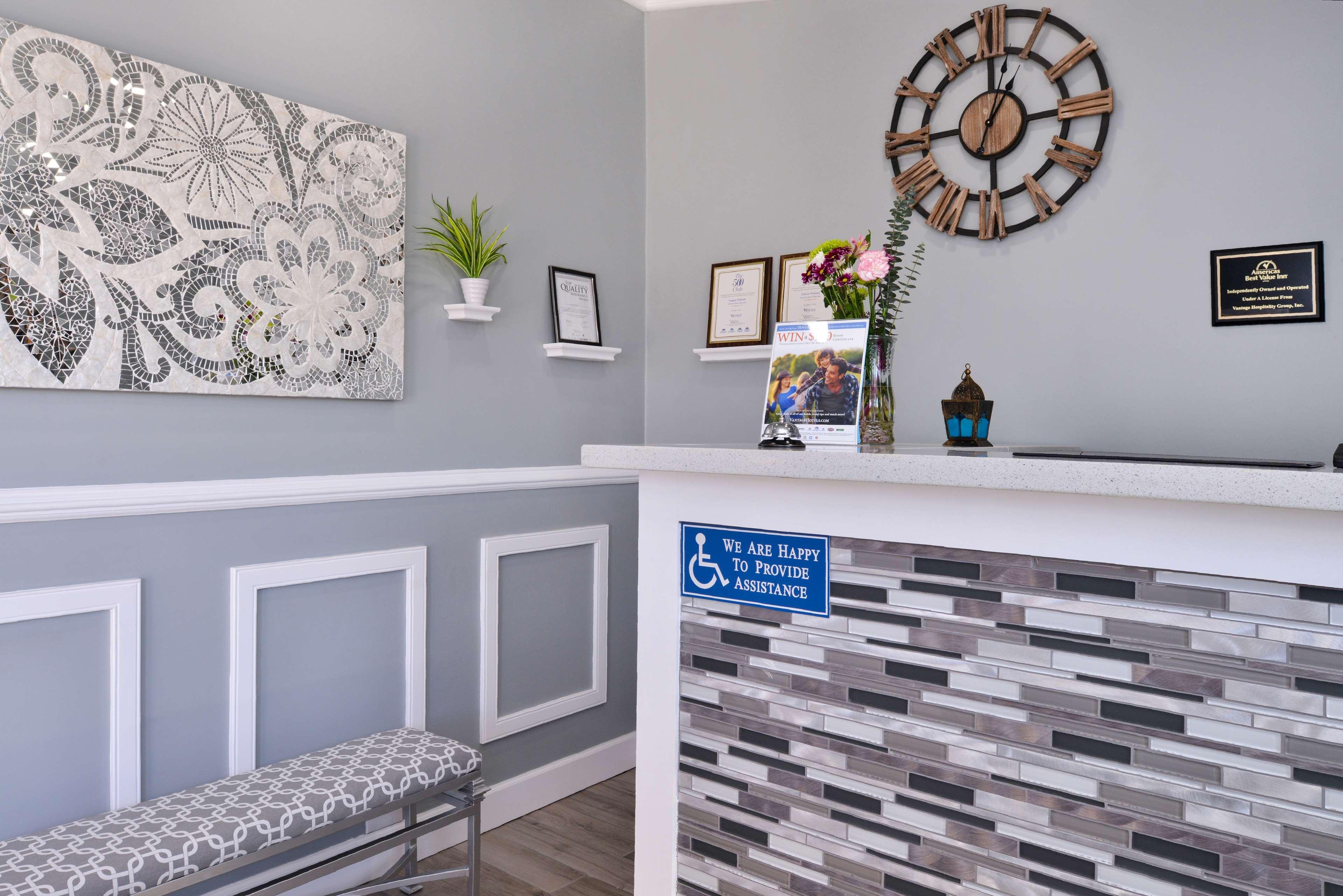 Americas Best Value Inn Los Banos Bagian luar foto