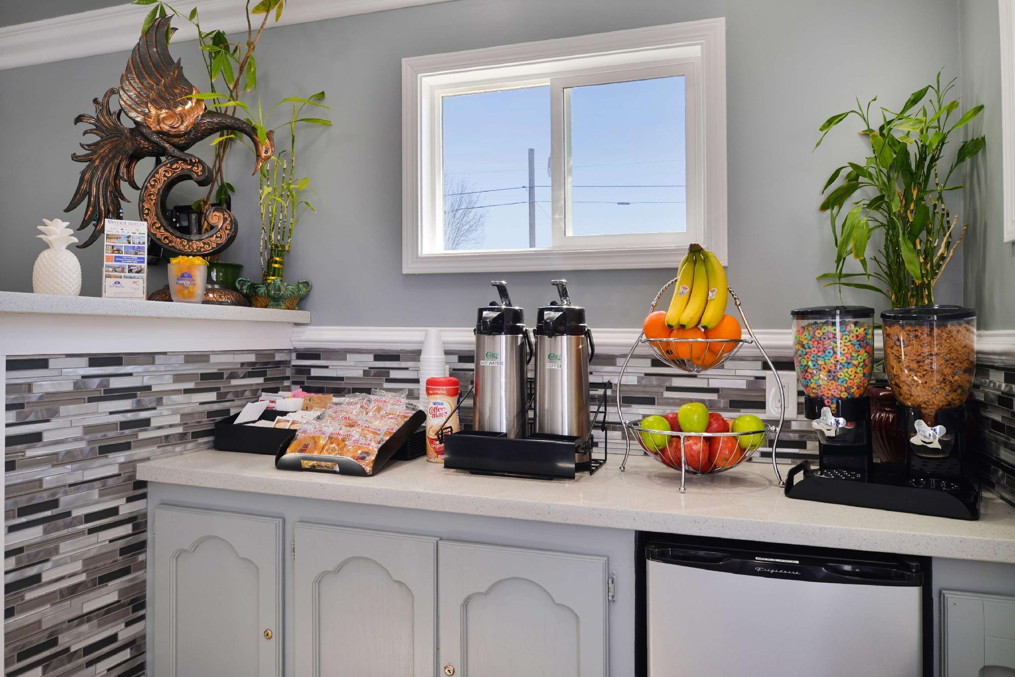 Americas Best Value Inn Los Banos Bagian luar foto