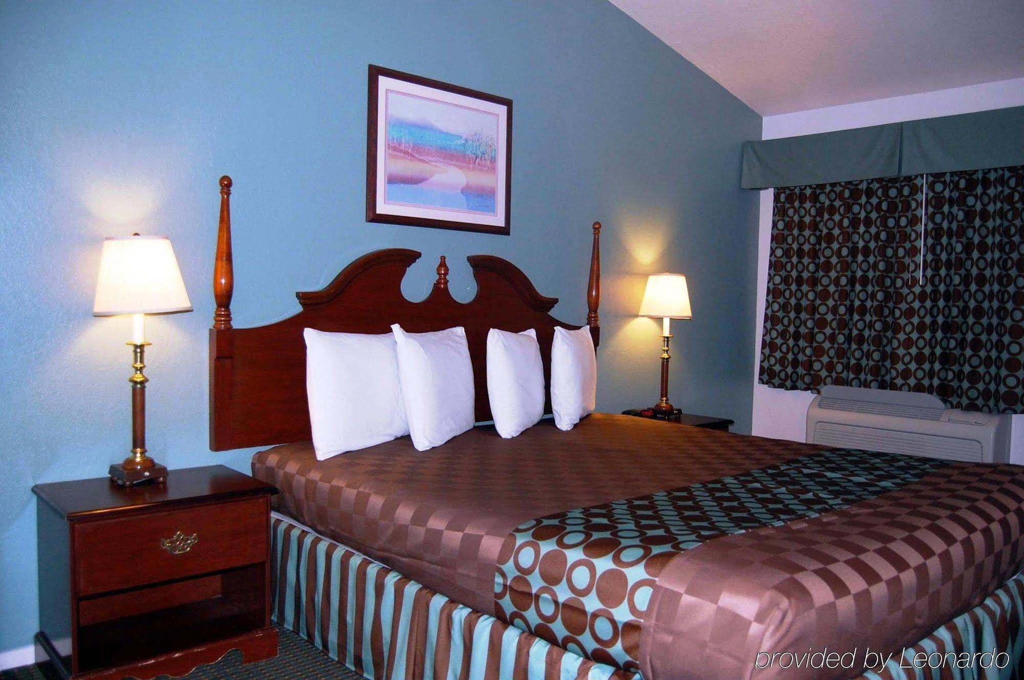 Americas Best Value Inn Los Banos Bagian luar foto